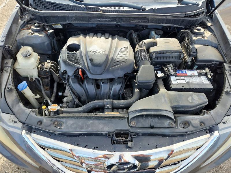 Photo 11 from auction – 2012 HYUNDAI SONATA with VIN 5NPEC4AC6CH480582