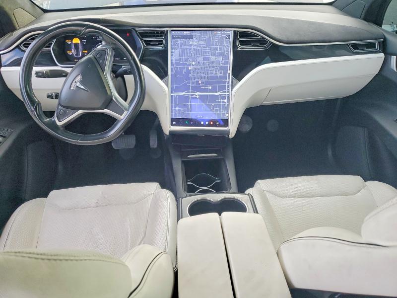Фото 8 с аукциона – 2016 TESLA MODEL X с VIN 5YJXCDE28GF033573