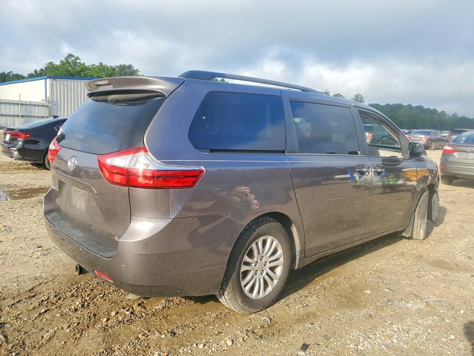 Zdjęcie 3 z aukcji – 2015 TOYOTA SIENNA z VIN 5TDYK3DC3FS572091