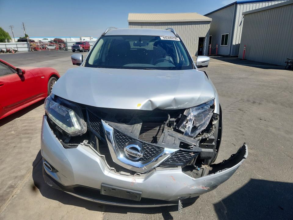 Photo 5 from auction – 2016 NISSAN ROGUE with VIN JN8AT2MV5GW132230