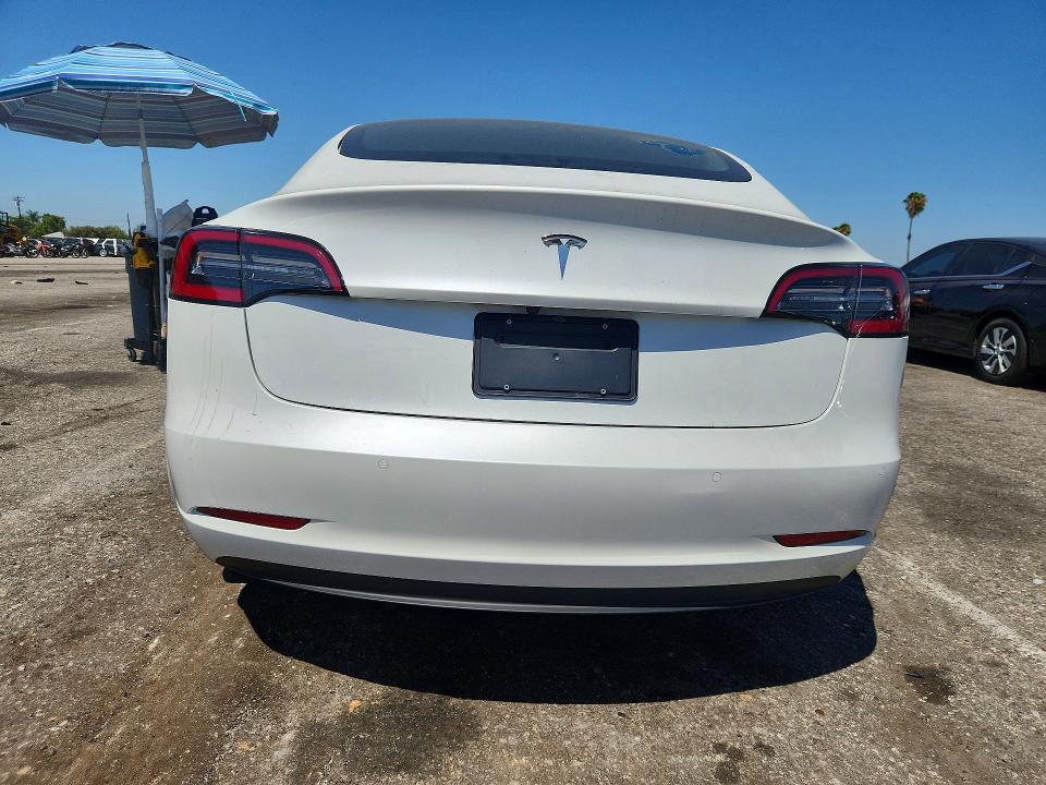 صورة رقم 6 من المزاد - 2021 TESLA MODEL 3 مع VIN 5YJ3E1EA3MF995127