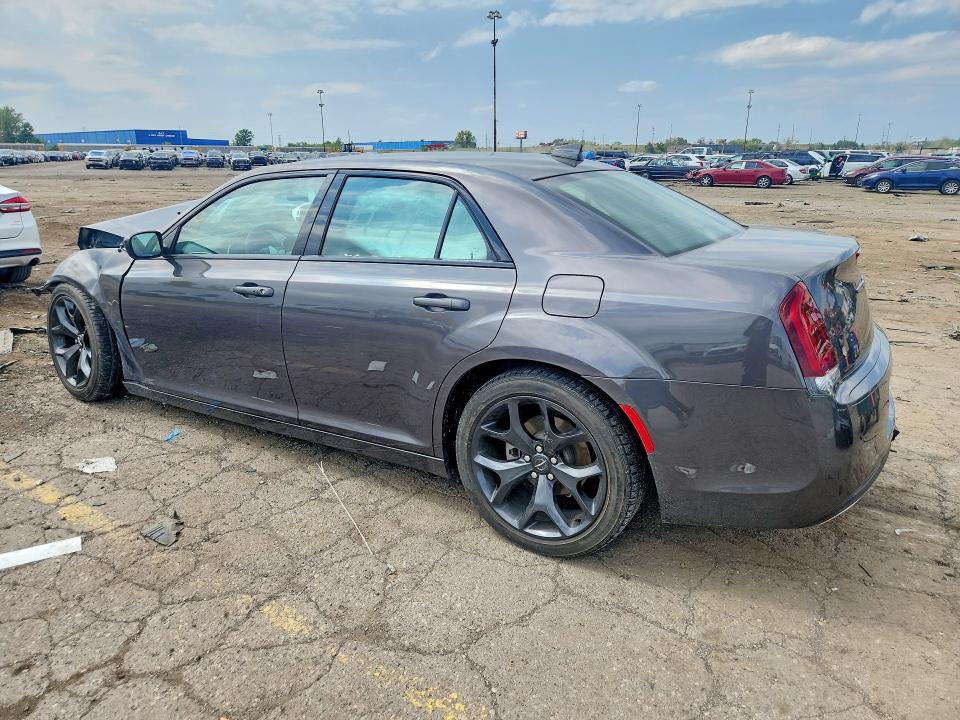 Zdjęcie 2 z aukcji – 2021 CHRYSLER 300 z VIN 2C3CCAAG5MH649191