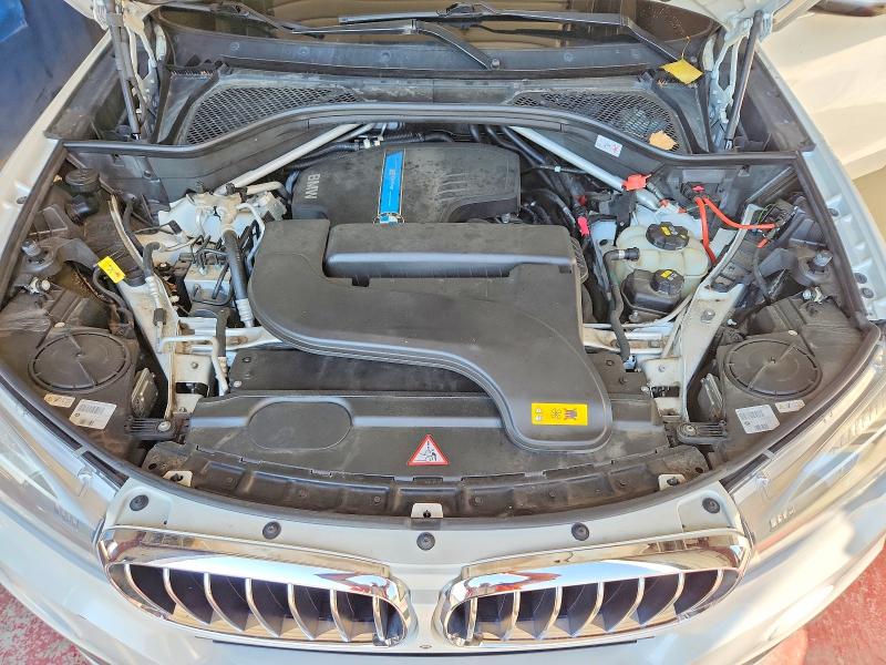 Фото 12 с аукциона – 2016 BMW X5 с VIN 5UXKT0C57G0F74887