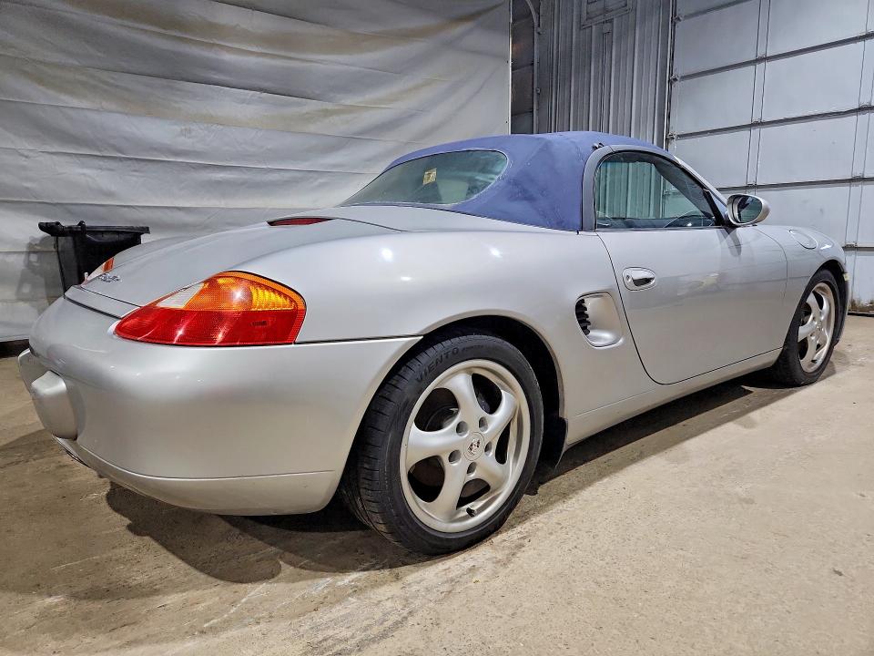 Photo 3 from auction – 2000 PORSCHE BOXSTER with VIN WP0CA2987YU626129