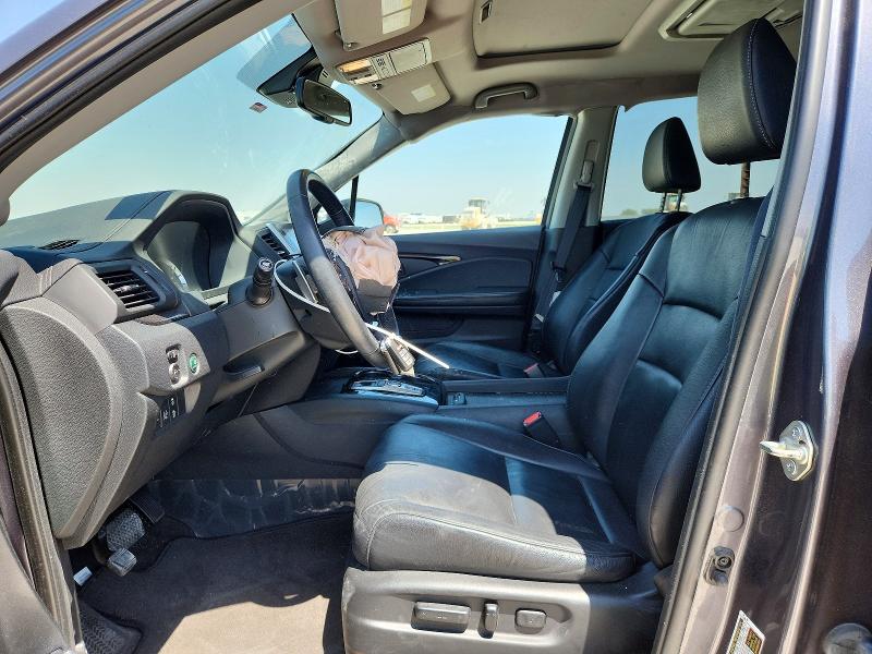 Photo 7 from auction – 2016 HONDA PILOT with VIN 5FNYF6H92GB023010