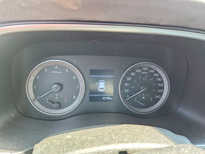 Photo 9 from auction – 2020 HYUNDAI TUCSON with VIN KM8J33A42LU256017