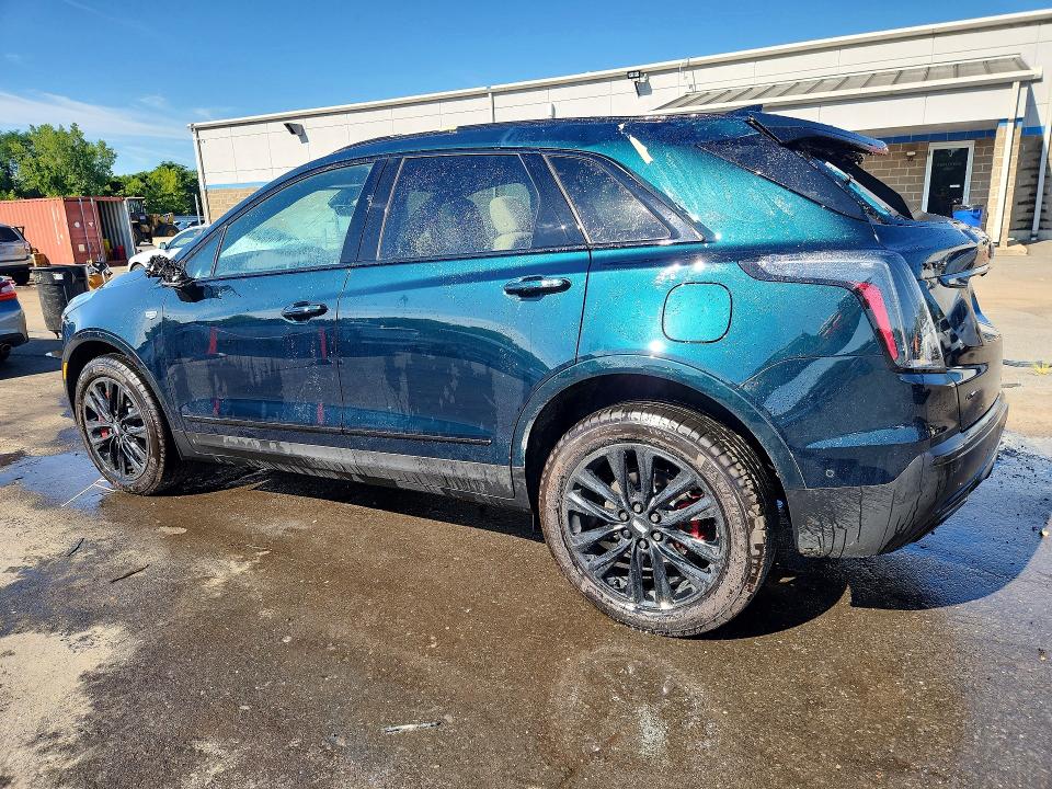 Photo 2 from auction – 2026 CADILLAC XT5 with VIN 1GYKNHRS2TZ102469