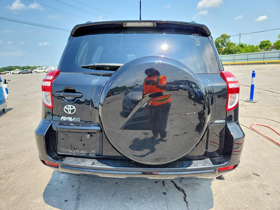 Photo 6 from auction – 2011 TOYOTA RAV4 with VIN 2T3DF4DV8BW120916
