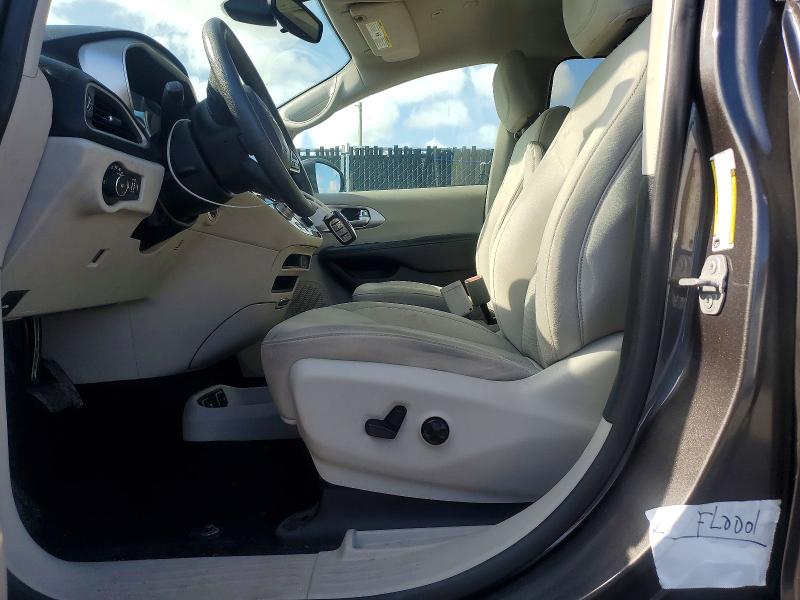 Foto 7 de la subasta – 2018 CHRYSLER PACIFICA con VIN 2C4RC1H77JR163631