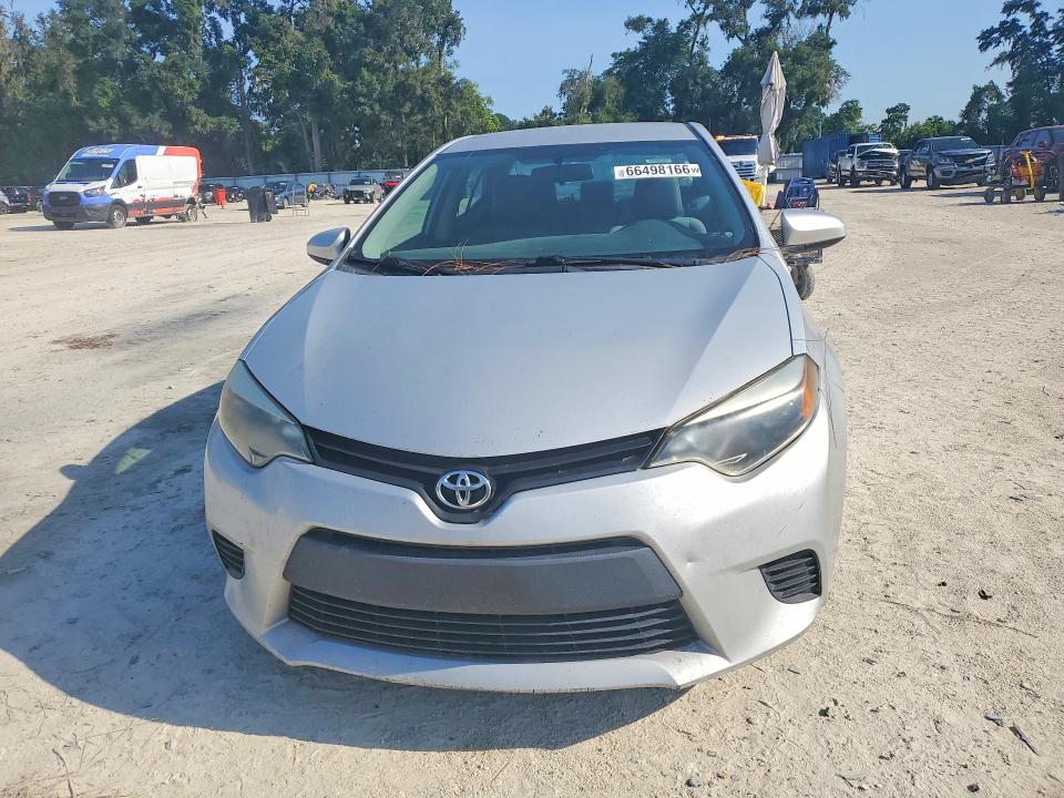 Photo 5 from auction – 2014 TOYOTA COROLLA with VIN 2T1BURHE8EC211607