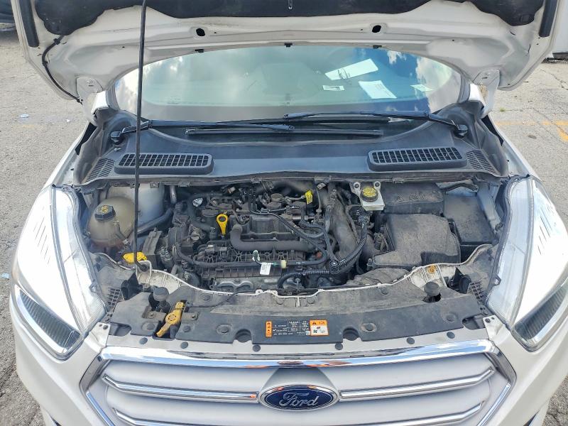 Photo 12 from auction – 2019 FORD ESCAPE with VIN 1FMCU9GD8KUB93052