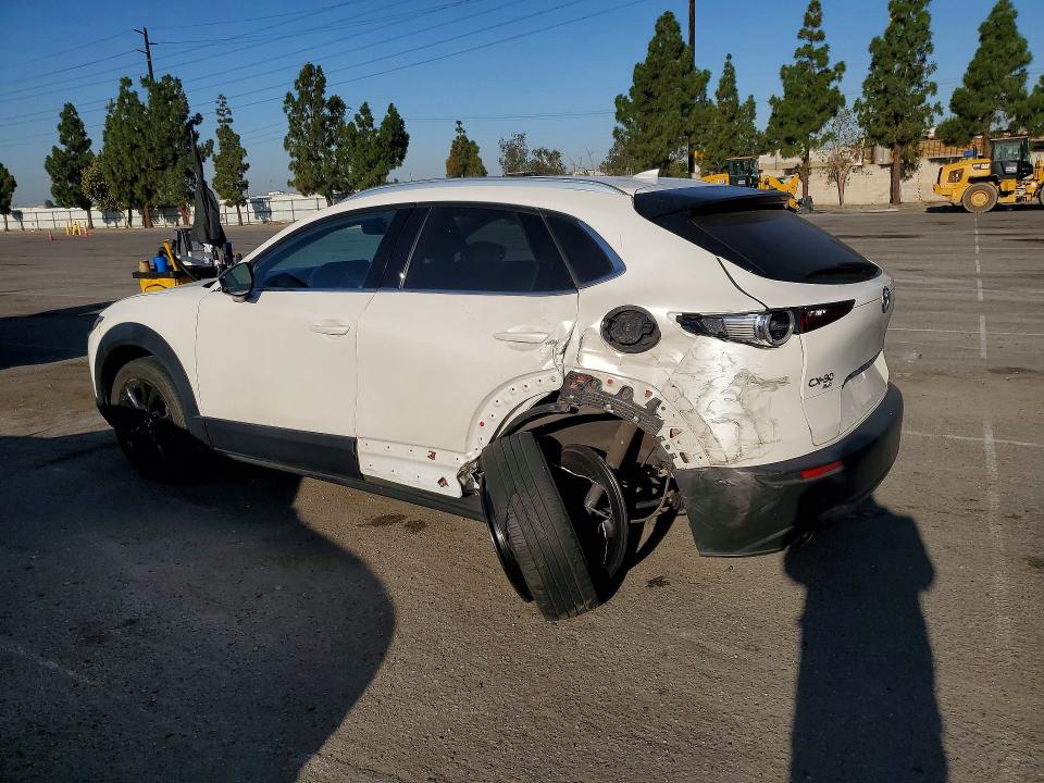 Photo 2 from auction – 2021 MAZDA CX-30 with VIN 3MVDMBDY1MM305896