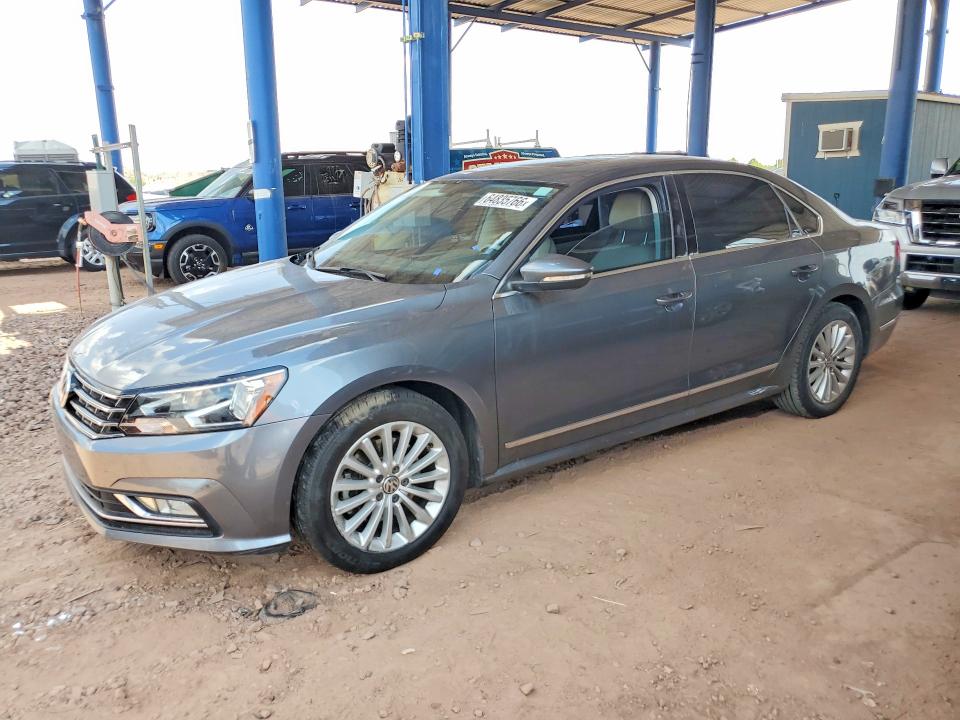 VOLKSWAGEN PASSAT 2016 with VIN 1VWBT7A33GC045277 - Photo from auction