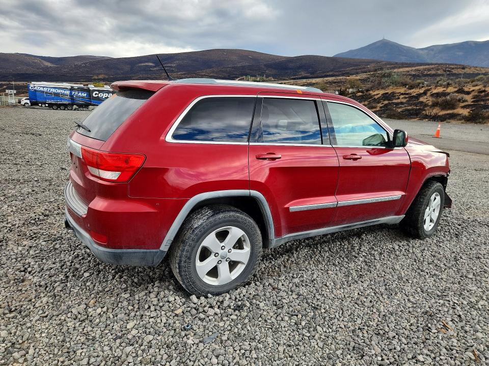 Photo 3 from auction – 2011 JEEP GRAND CHEROKEE with VIN 1J4RR4GT8BC609918