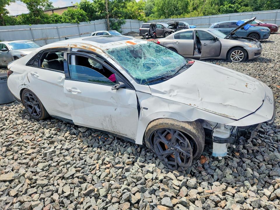 Photo 4 from auction – 2025 HYUNDAI ELANTRA with VIN KMHLR4DF8SU997653
