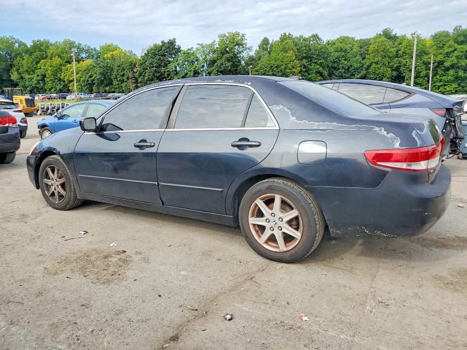 Photo 2 from auction – 2004 HONDA ACCORD with VIN 1HGCM66574A005088