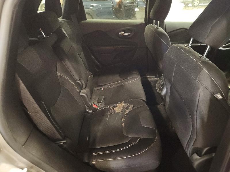 Photo 11 from auction – 2015 JEEP CHEROKEE with VIN 1C4PJMCS3FW558768