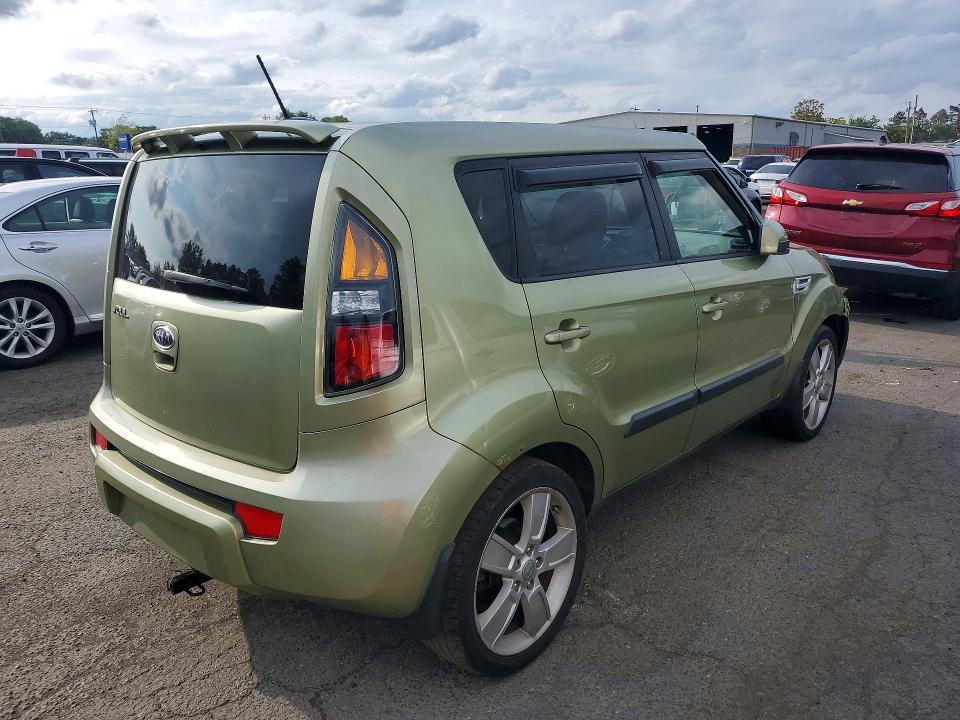 Photo 3 from auction – 2011 KIA SOUL with VIN KNDJT2A21B7255872