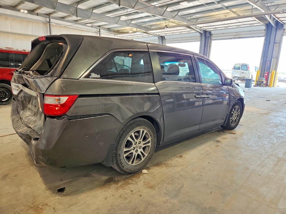 Photo 3 from auction – 2012 HONDA ODYSSEY with VIN 5FNRL5H63CB086656