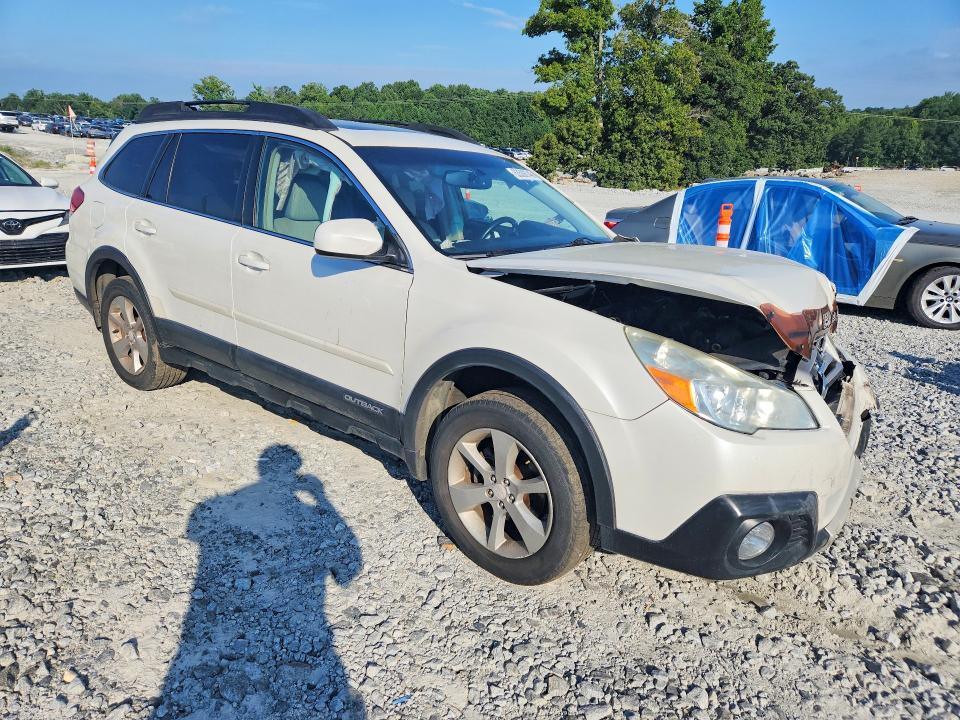 Photo 4 from auction – 2014 SUBARU OUTBACK with VIN 4S4BRCDC4E3254980