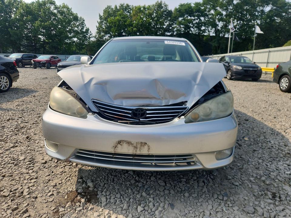 Photo 5 from auction – 2005 TOYOTA CAMRY with VIN 4T1BF30K05U104736