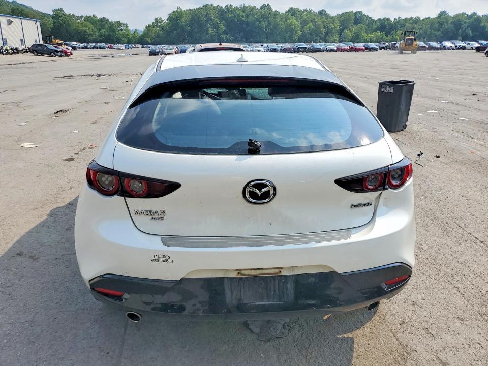Zdjęcie 6 z aukcji – 2021 MAZDA 3 z VIN JM1BPBML9M1343121
