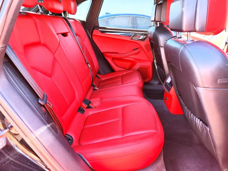Photo 11 from auction – 2015 PORSCHE MACAN with VIN WP1AB2A50FLB63855
