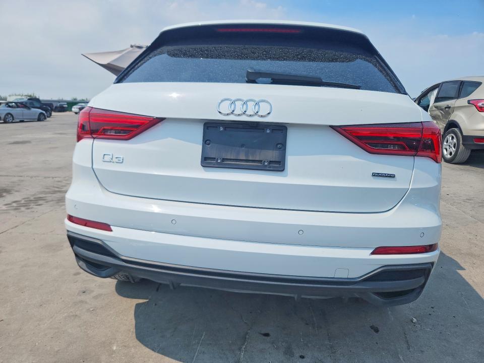 Photo 6 from auction – 2023 AUDI Q3 with VIN WA1DECF38P1063237