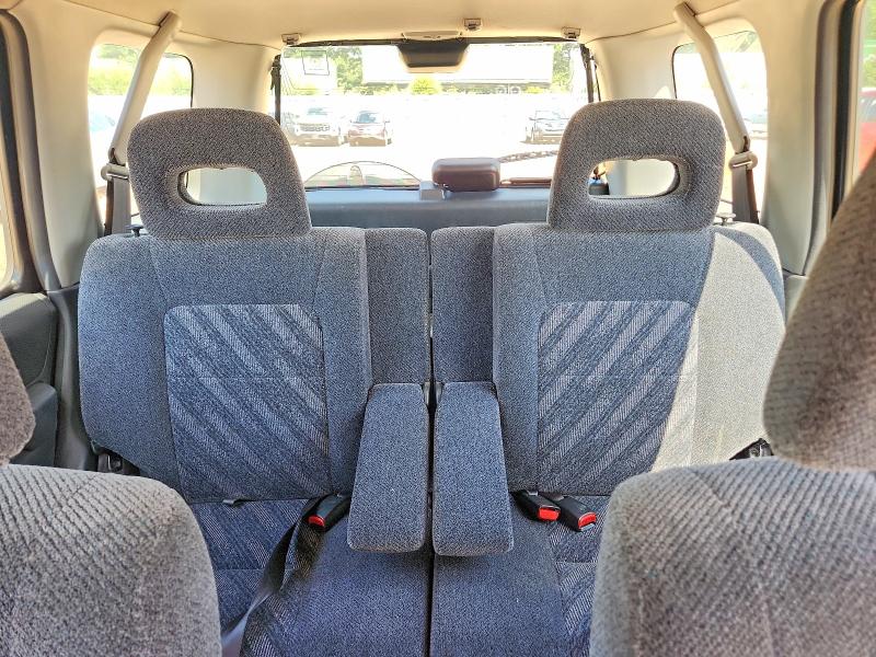 Photo 10 from auction – 2001 HONDA CR-V with VIN JHLRD18431C056266