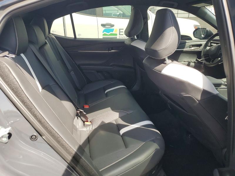 Photo 10 from auction – 2026 TOYOTA CAMRY with VIN 4T1DAACK1TU330725