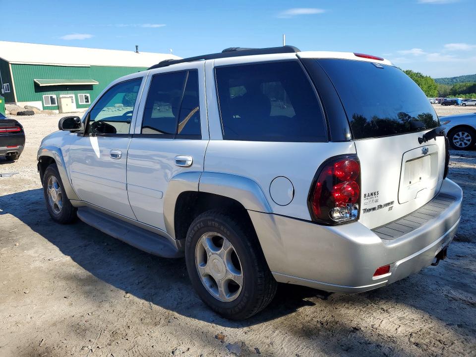 Photo 2 from auction – 2008 CHEVROLET TRAILBLAZER with VIN 1GNDT13S382199032