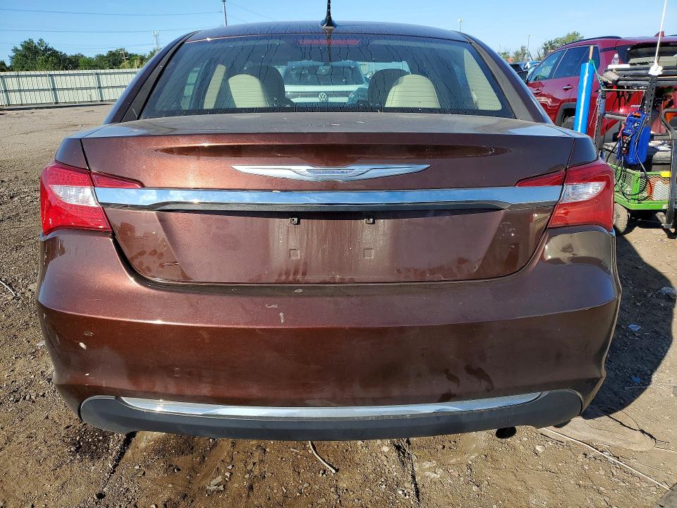 Photo 6 from auction – 2013 CHRYSLER 200 with VIN 1C3CCBBB0DN539634