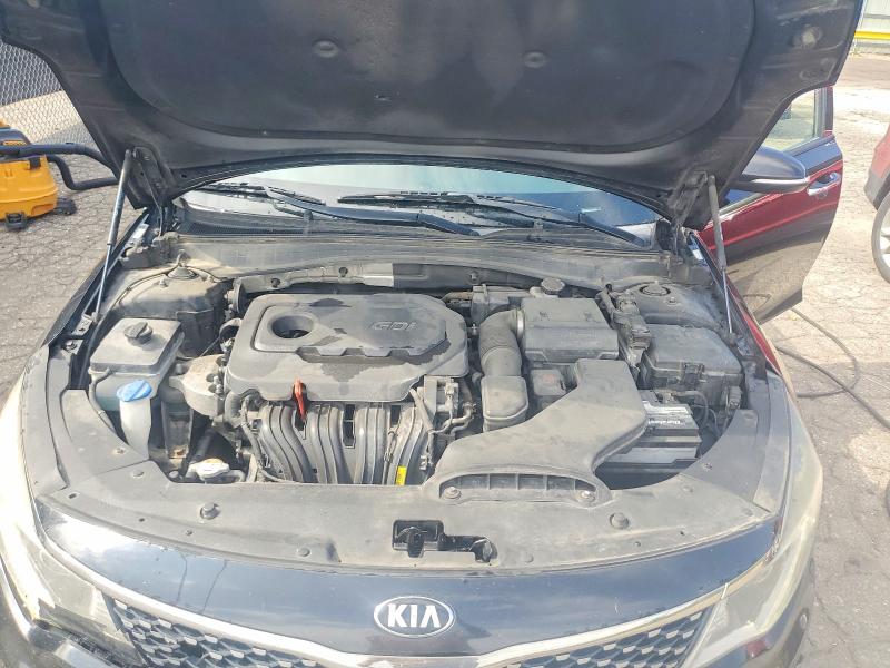 Photo 12 from auction – 2017 KIA OPTIMA with VIN 5XXGU4L32HG142957