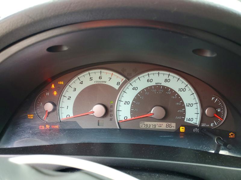 Photo 9 from auction – 2011 TOYOTA CAMRY with VIN 4T1BF3EKXBU215055