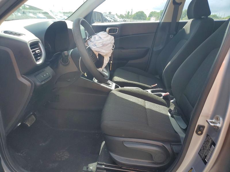 Photo 7 from auction – 2020 HYUNDAI VENUE with VIN KMHRB8A37LU032641