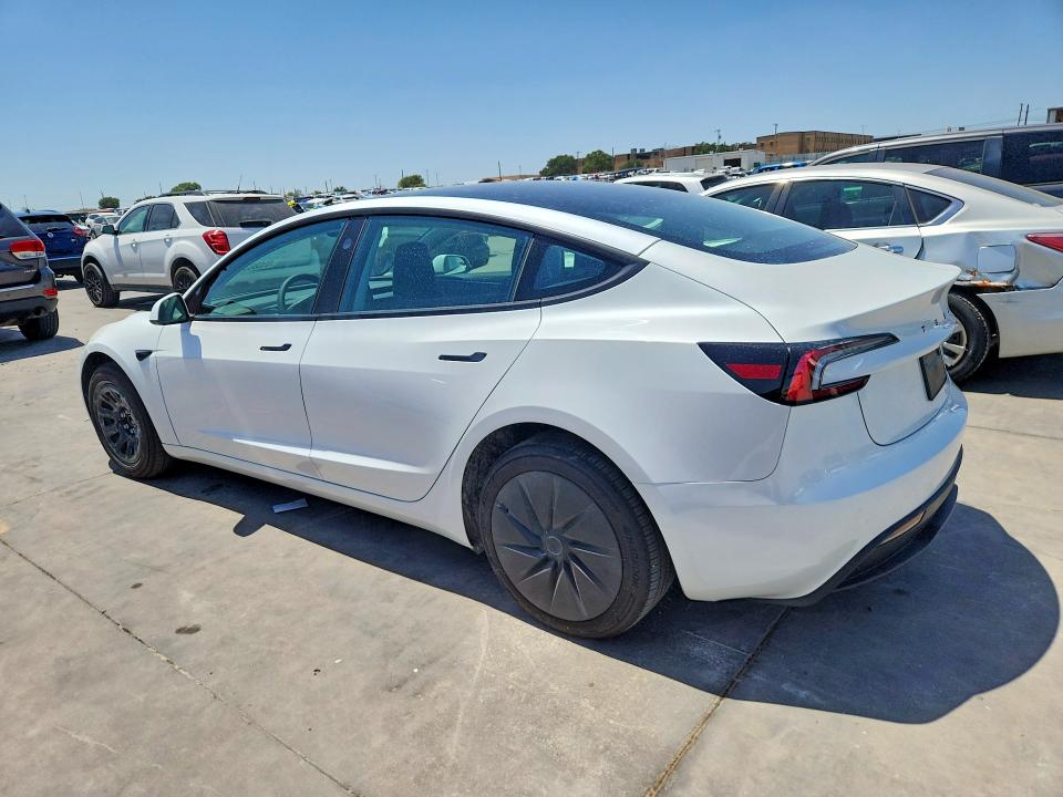 Фото 2 с аукциона – 2026 TESLA MODEL 3 с VIN 5YJ3E1EA3TF169957