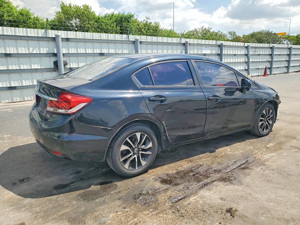 Photo 3 from auction – 2014 HONDA CIVIC with VIN 19XFB2F88EE075122