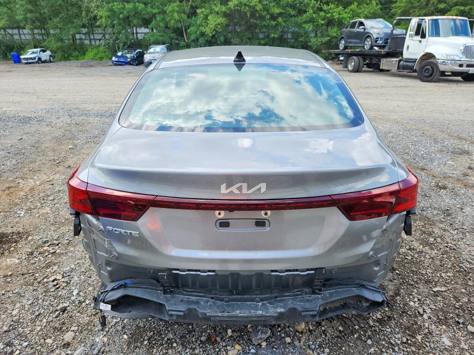 Photo 6 from auction – 2023 KIA FORTE with VIN 3KPF24AD9PE615273