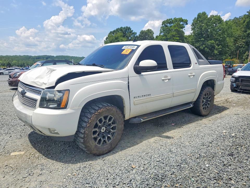 CHEVROLET AVALANCHE 2010 with VIN 3GNVKFE04AG131450 - Photo from auction