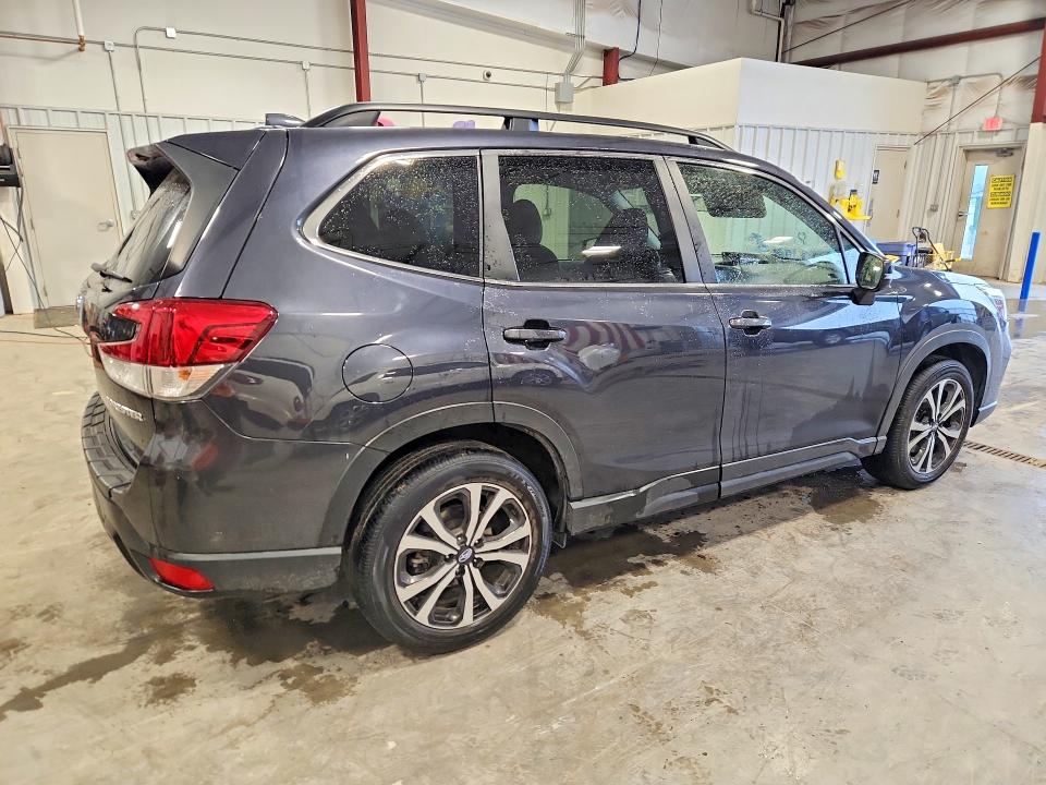 Photo 3 from auction – 2019 SUBARU FORESTER with VIN JF2SKASC6KH429214
