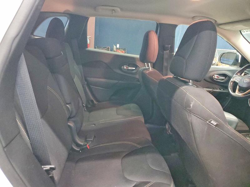 Photo 11 from auction – 2016 JEEP CHEROKEE with VIN 1C4PJMCS6GW236787