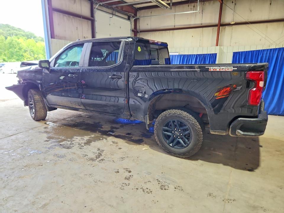 Photo 2 from auction – 2021 CHEVROLET SILVERADO with VIN 3GCPYFELXMG302703