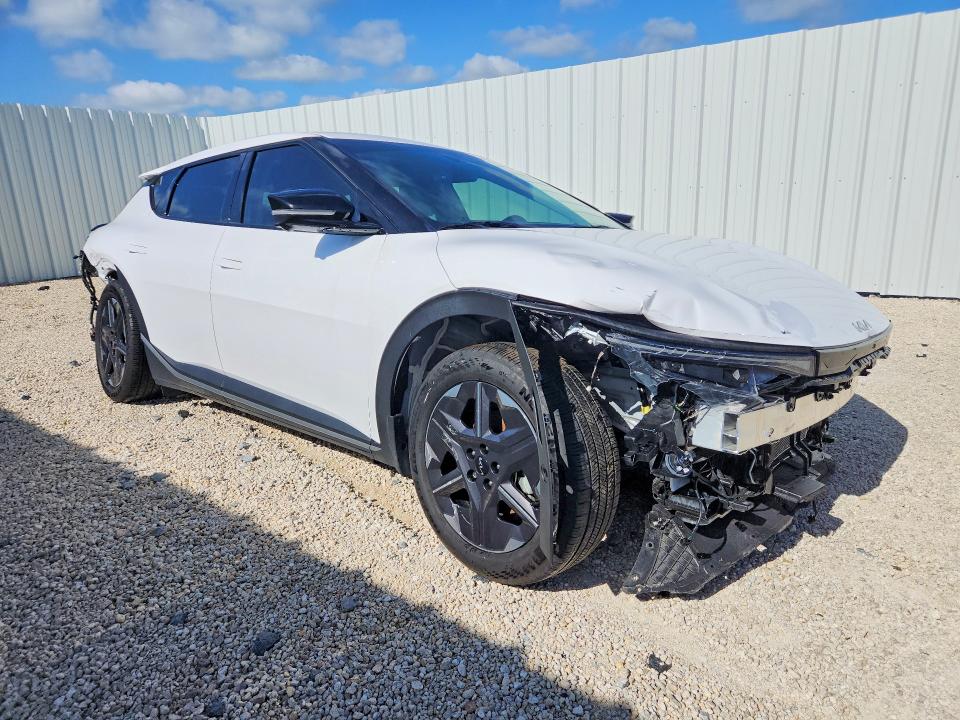 Photo 4 from auction – 2025 KIA EV6 with VIN 5XYC3DJC9SG008342