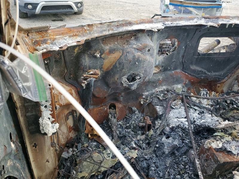 Zdjęcie 9 z aukcji – 2019 VOLVO XC60 z VIN LYV102DL4KB246933
