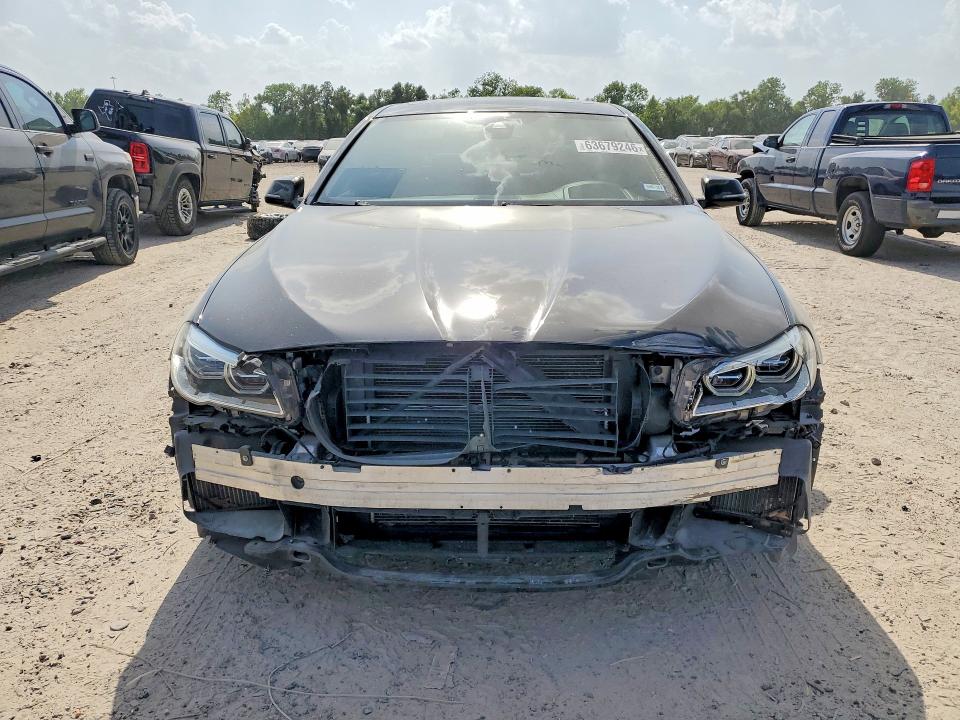 Photo 5 from auction – 2016 BMW 550 with VIN WBAKN9C58GD963038