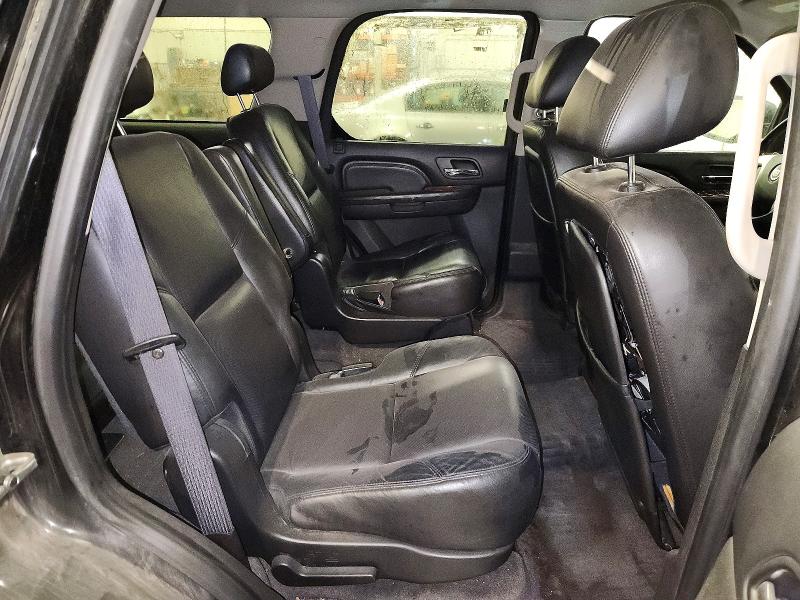 Photo 11 from auction – 2010 CADILLAC ESCALADE with VIN 1GYUCAEF6AR221556