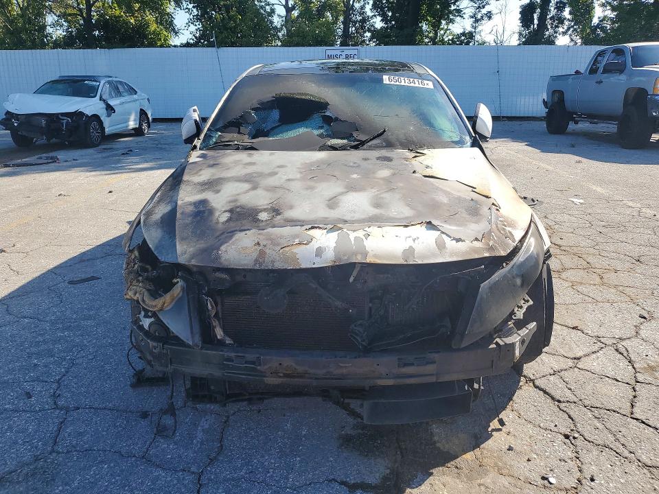 Foto 5 de la subasta – 2013 KIA OPTIMA con VIN 5XXGR4A69DG140759