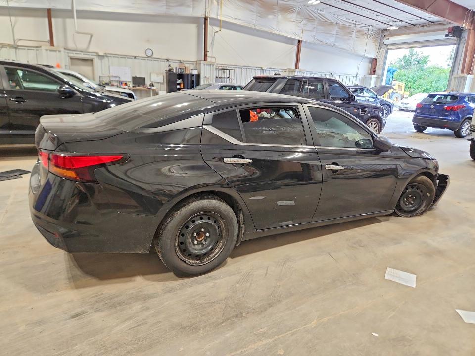 Photo 3 from auction – 2024 NISSAN ALTIMA with VIN 1N4BL4BV4RN385889