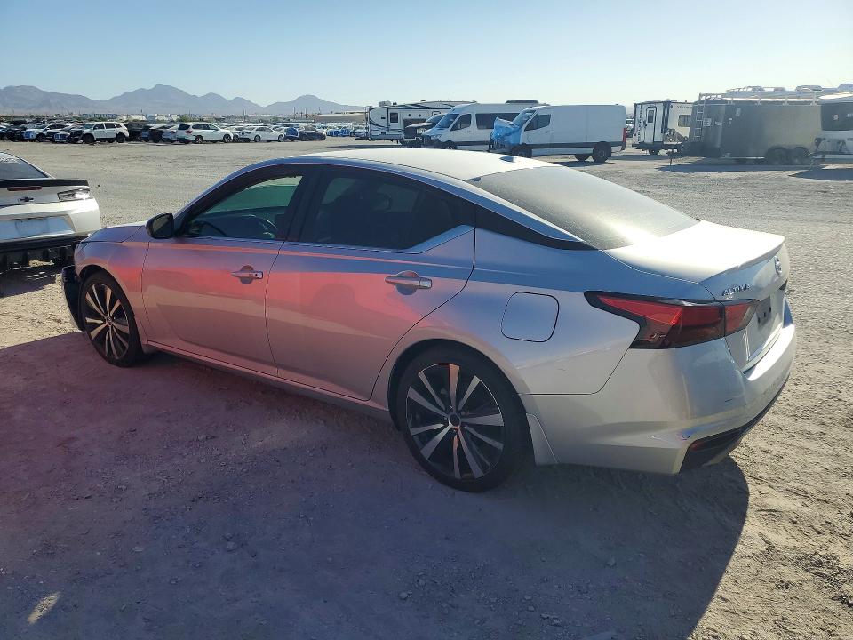 Photo 2 from auction – 2019 NISSAN ALTIMA with VIN 1N4BL4CV5KC108037