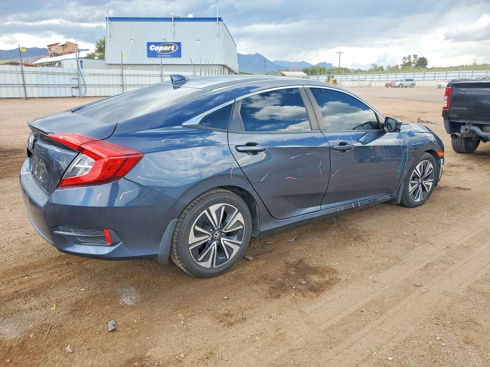 Foto 3 de la subasta – 2016 HONDA CIVIC con VIN 19XFC1F38GE024900